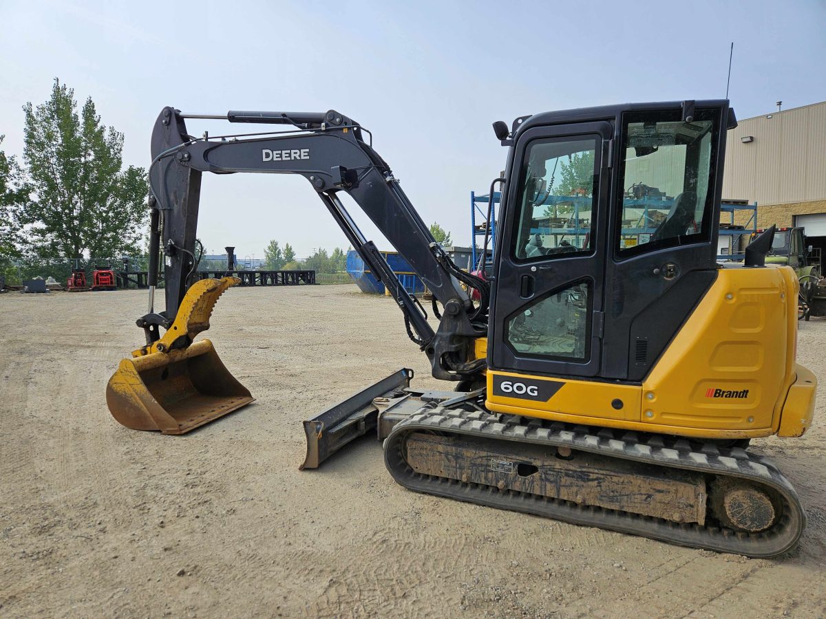 John Deere 60