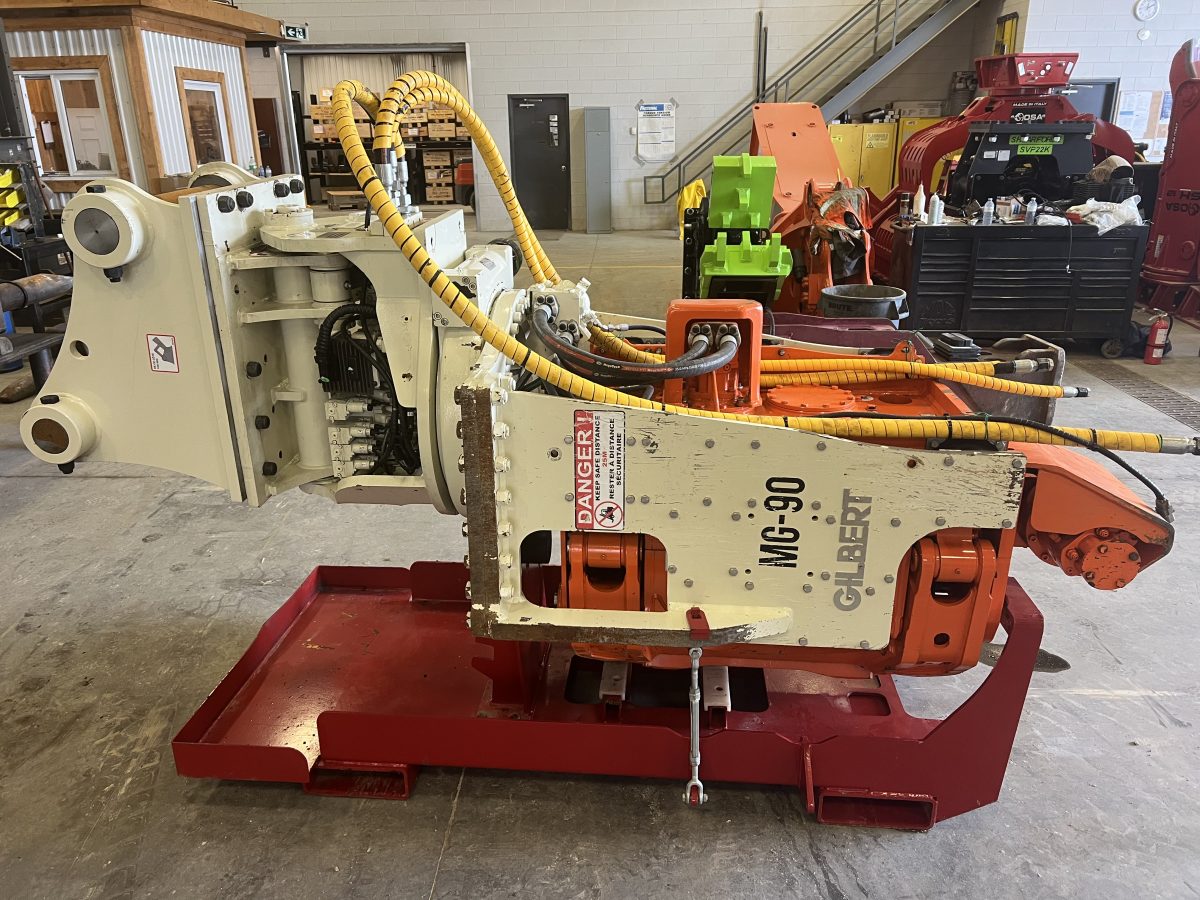 Gilbert Grizzly MG-90 Pile Driver