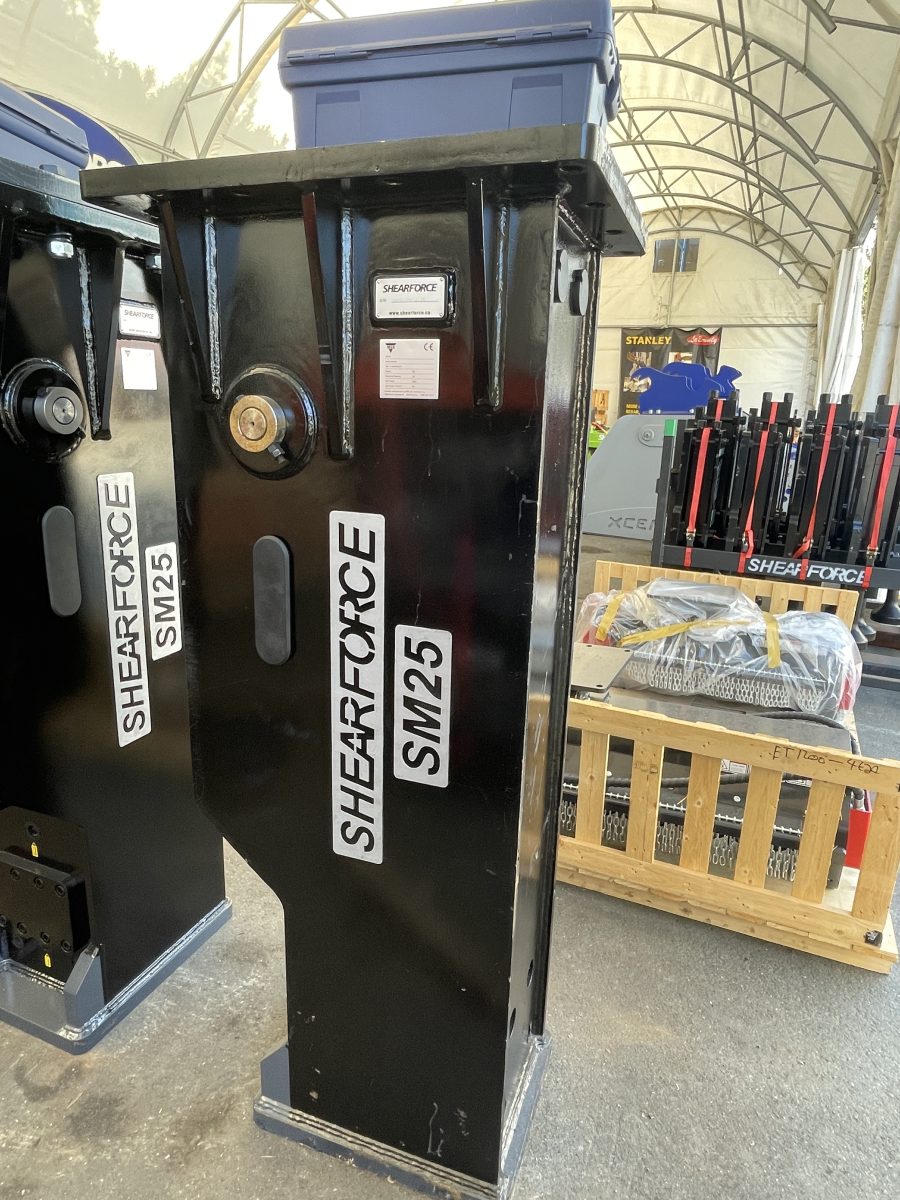 ShearForce SM25 Hydraulic Hammer